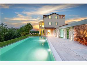 Vila Demetra s bazenom i predivnim pogledom na Motovun Motovun, Prostor 259,00 m2, Soukromé ubytování s bazénem
