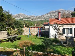 House CVITA-30 m from the beach Starigrad Paklenica, Size 40.00 m2, Airline distance to the sea 30 m, Airline distance to town centre 300 m