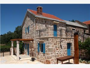 Dom GORANOVA KUĆA Seline, Kamienny domek, Powierzchnia 70,00 m2, Odległość od wejścia do Parku Narodowego 300 m