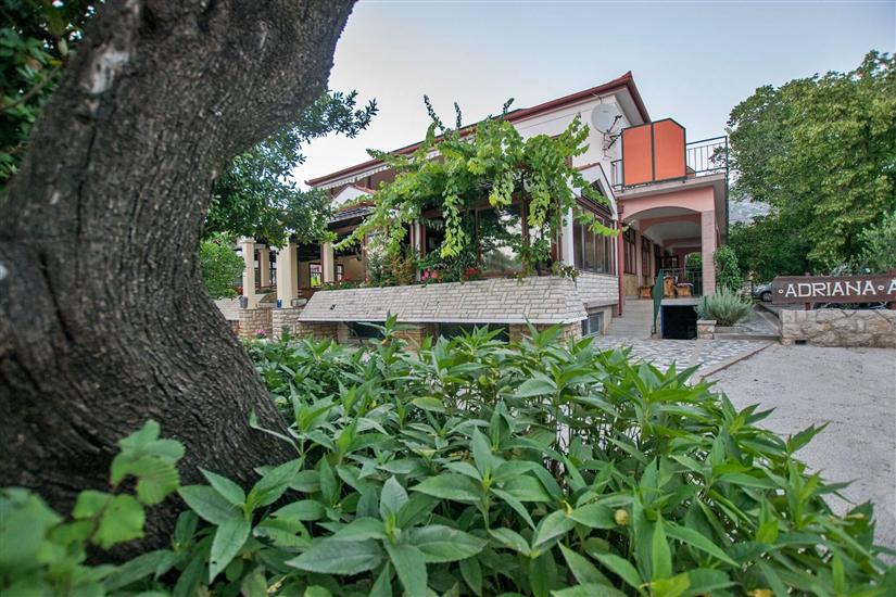 Apartments and Rooms Adriana-close to Paklenica NP
