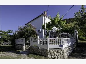 Stone house Kvarners islands,Book Predrag From 131 €