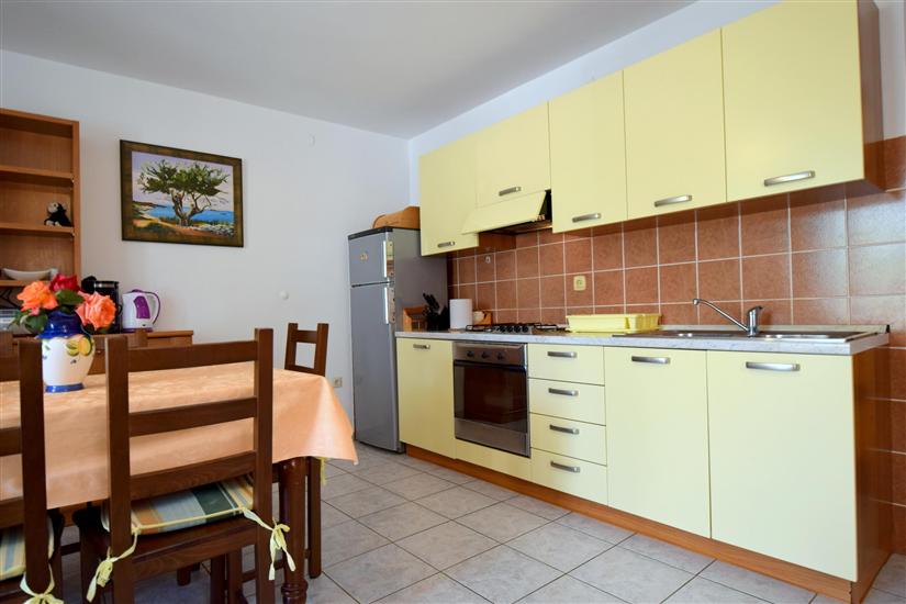 Apartment A4, for 12 persons