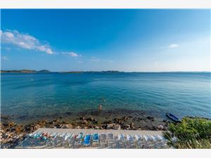 Accommodatie aan zee Zadar Riviera,Reserveren  01 Vanaf 142 €