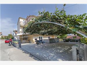 Apartma Riviera Šibenik,Rezerviraj  I Od 52 €