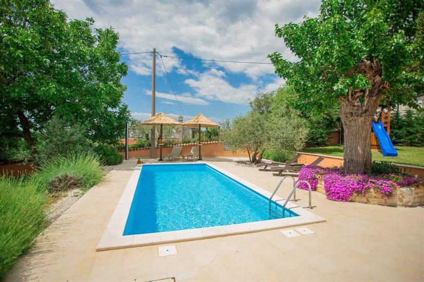 Villa Petra