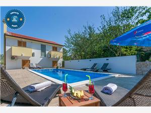 Kuća za odmor Marijan Split i Trogir rivijera, Kvadratura 150,00 m2, Smještaj s bazenom