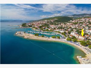 Boende vid strandkanten Rijeka och Crikvenicas Riviera,Boka  Seaside Från 1246 SEK