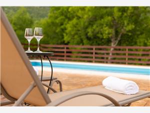 Alloggi con piscina Riviera di Spalato e Trogir (Traù),Prenoti  kuća Da 142 €