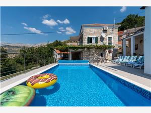 Alloggi con piscina Riviera di Spalato e Trogir (Traù),Prenoti  Željko Da 312 €