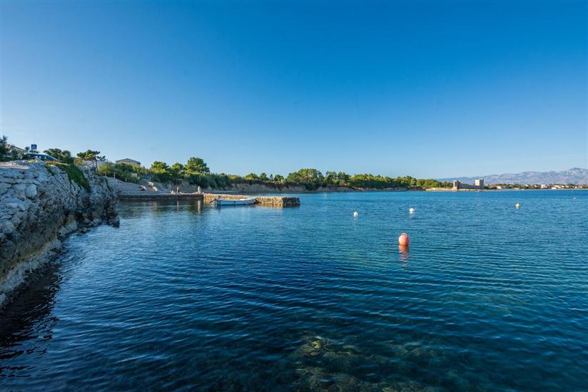 Apartments Weiss 64137 Vir island Vir,