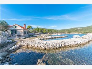 Remote cottage North Dalmatian islands,Book  Silvana From 124 €