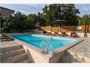 Namestitev z bazenom Reka in Riviera Crikvenica,Rezerviraj  TREND Od 857 €