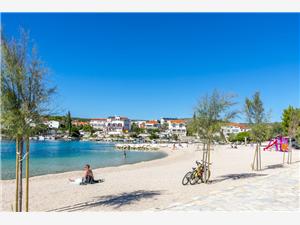 Apartment Sibenik Riviera,Book  Kucinic From 71 €