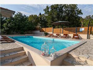 Accommodation with pool Rijeka and Crikvenica riviera,Book  SOLO From 214 €