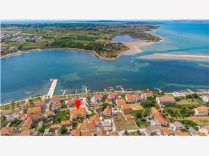 Ferienwohnungen APARTMENTS BELLA Nin, Größe 25,00 m2, Entfernung vom Ortszentrum (Luftlinie) 100 m