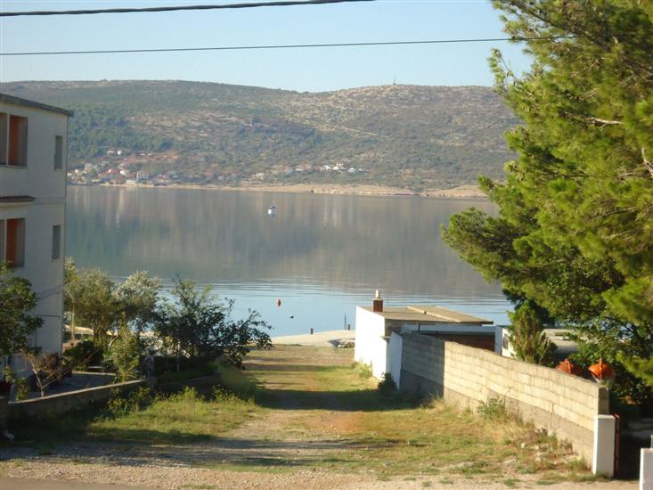 Apartments VRŠA-50 m from the beach