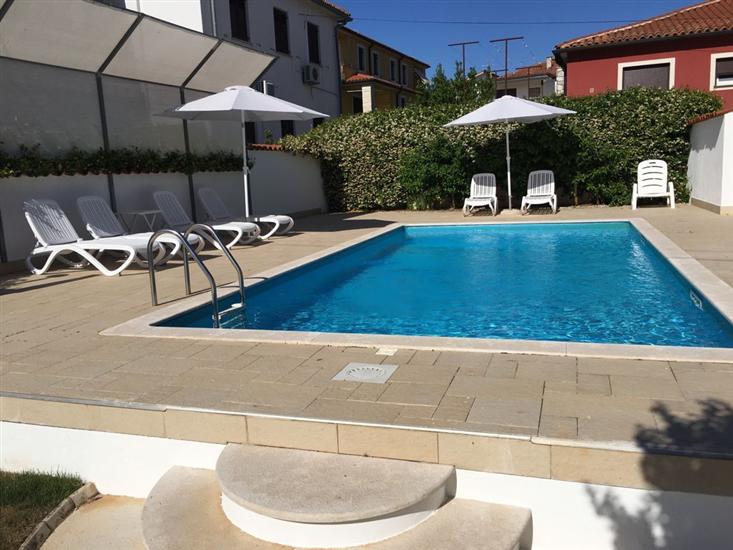 Hus Casa Fabris with Pool