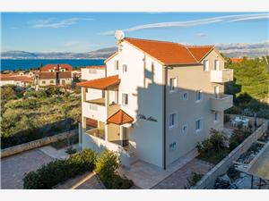 Appartement Midden Dalmatische eilanden,Reserveren  Ankora Vanaf 89 €