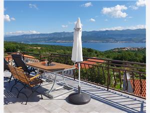 Apartment Kvarners islands,Book  Navy From 150 €