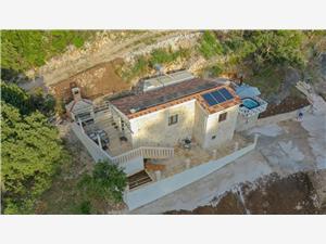 Casa Martinić Pucisca - isola di Brac, Casa isolata, Dimensioni 55,00 m2, Distanza aerea dal mare 180 m