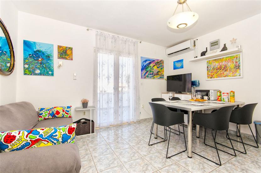 Apartment A1, for 4 persons