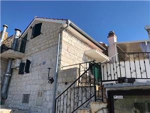 Beachfront accommodation Split and Trogir riviera,Book  Lamour From 176 €