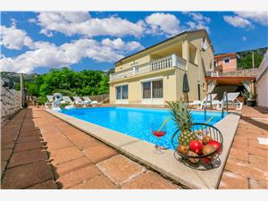 Accommodatie met zwembad De Crikvenica Riviera en Rijeka,Reserveren  Marta Vanaf 200 €