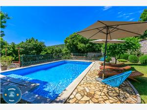 Hébergement avec piscine Riviera de Rijeka et Crikvenica,Réservez  Igor De 89 €