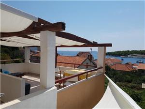 Apartments Svjetlana Prvic Luka - island Prvic, Size 50.00 m2, Airline distance to the sea 200 m, Airline distance to town centre 100 m