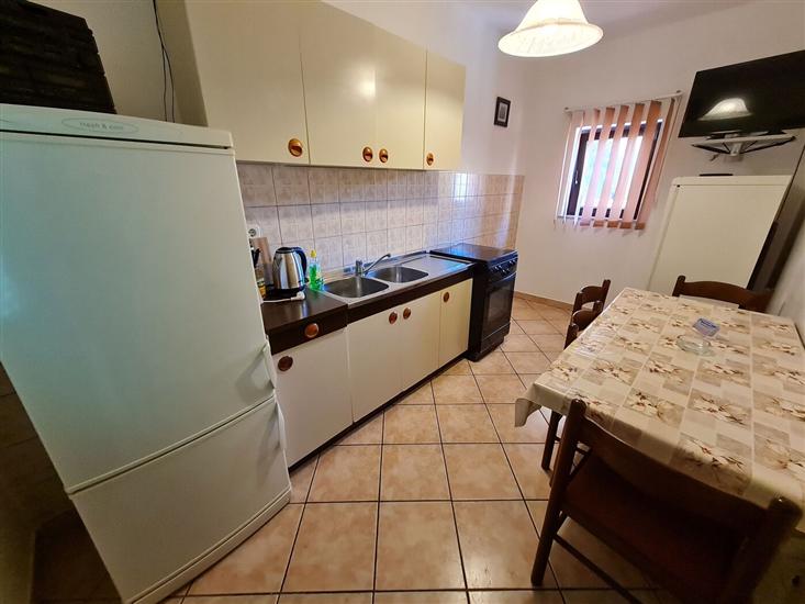 Apartment A1, for 6 persons