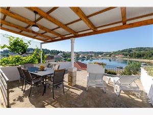 Appartement Les îles en Dalmatie du sud,Réservez  Doma De 107 €