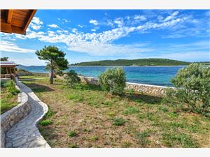 Boende vid strandkanten Norra Dalmatien öar,Boka  2 Från 203 SEK