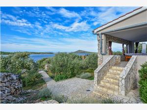 House Marko Tkon - island Pasman, Remote cottage, Size 55.00 m2, Airline distance to the sea 50 m