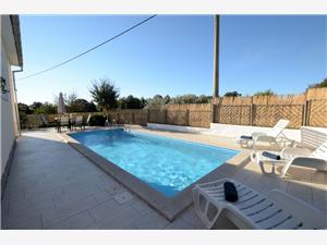 Accommodation with pool Green Istria,Book  Mirka From 170 €