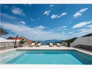 Casa GOLD POINT Riviera d'Opatija, Dimensioni 100,00 m2, Alloggi con piscina