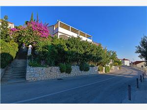 Appartement Les iles de la Dalmatie centrale,Réservez  Biba De 142 €