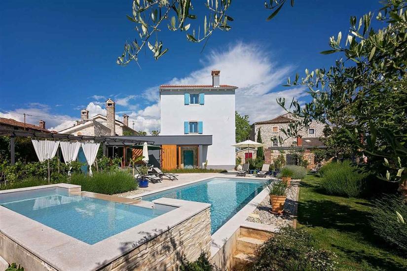 Villa Maxima Agri