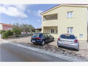 Apartmá Severodalmatské ostrovy,Rezervuj  apartments Od 2232 kč