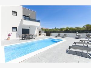 Vila Luxe Vodice, Prostor 148,00 m2, Soukromé ubytování s bazénem