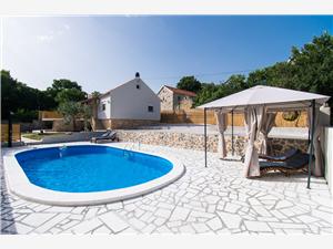 Hiša Manda Adriatic Riviera Šibenik, Kvadratura 55,00 m2, Namestitev z bazenom