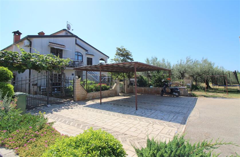 Apartment Jakomina 2 83581 Mali Maj, Blue