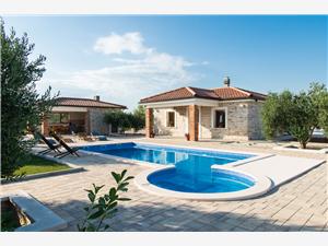 Accommodation with pool Sibenik Riviera,Book  Lunis From 366 €