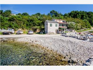 Maison de pierres Les iles de la Dalmatie centrale,Réservez  Nikola De 54 €