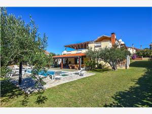 Hébergement avec piscine Riviera de Zadar,Réservez  Flora De 98 €