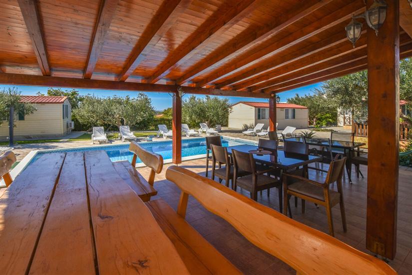 Apartments Flora 83701 Pakostane, Zadar riviera