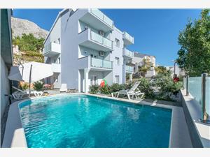 Apartamenty Lorenzo Split i Riwiera Trogir, Powierzchnia 60,00 m2, Kwatery z basenem, Odległość do morze mierzona drogą powietrzną wynosi 140 m