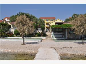 Appartementen Dandelion Biograd, Kwadratuur 120,00 m2, Lucht afstand tot de zee 50 m