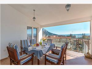 Lägenhet Goge Split och Trogirs Riviera, Storlek 120,00 m2, Luftavståndet till centrum 550 m