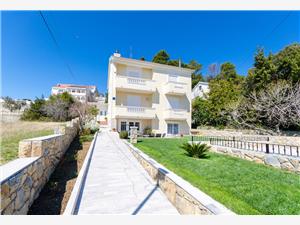 Apartment Kvarners islands,Book  BRANKA From 257 €