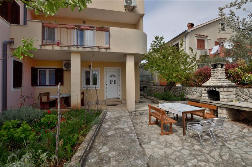 Apartments Rafael 67831 Cres island Cres,